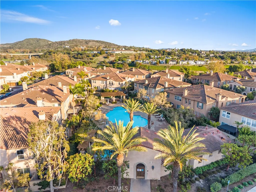 14 Via Almeria, San Clemente, California 92673 home-pic-39