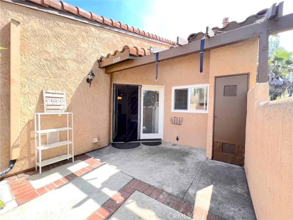 3729 Florida, West Covina, California 91792 home-pic-1