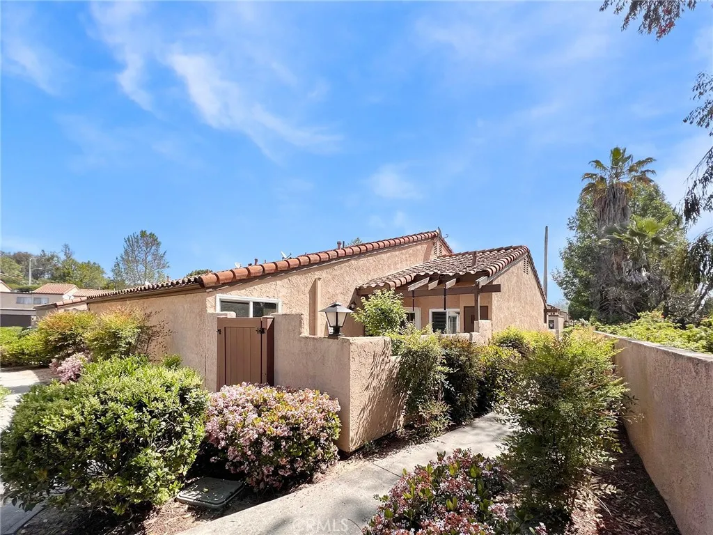 3729 Florida, West Covina, California 91792 home-pic-0