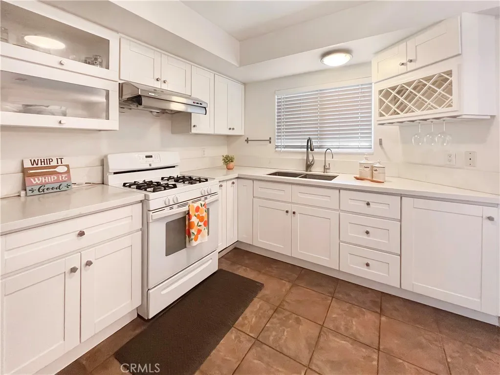 3729 Florida, West Covina, California 91792 home-pic-2