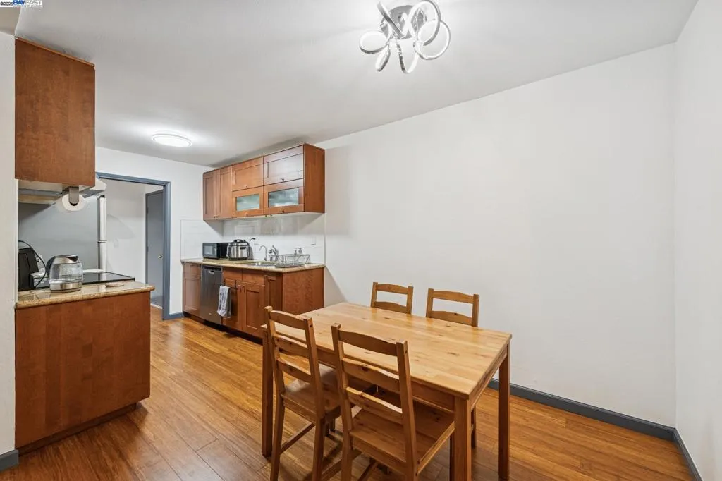 1321 Webster St D116, Alameda, California 94501 home-pic-3