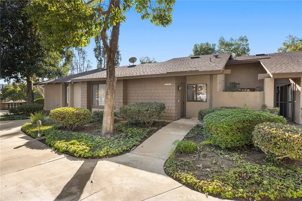 15930 Alta Vista Drive 613c, La Mirada, California 90638 home-pic-1