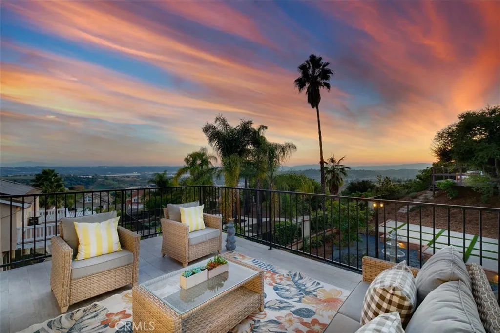 1941 N Onyx, Walnut, California 91789 home-pic-18