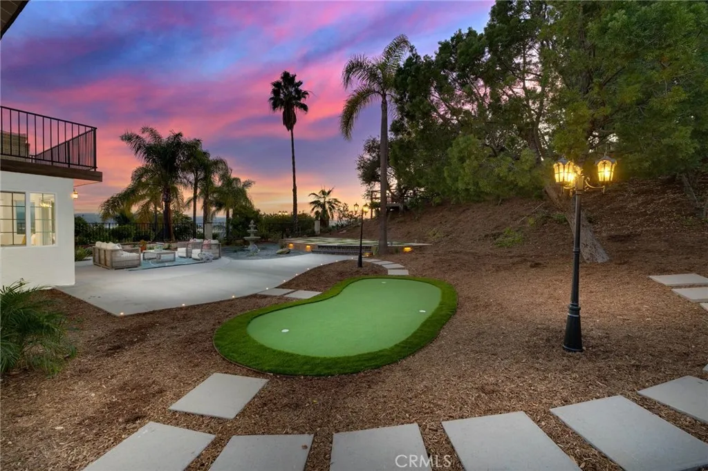 1941 N Onyx, Walnut, California 91789 home-pic-40