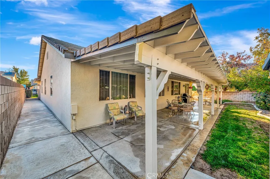 6147 W Avenue J15, Lancaster, California 93536 home-pic-55