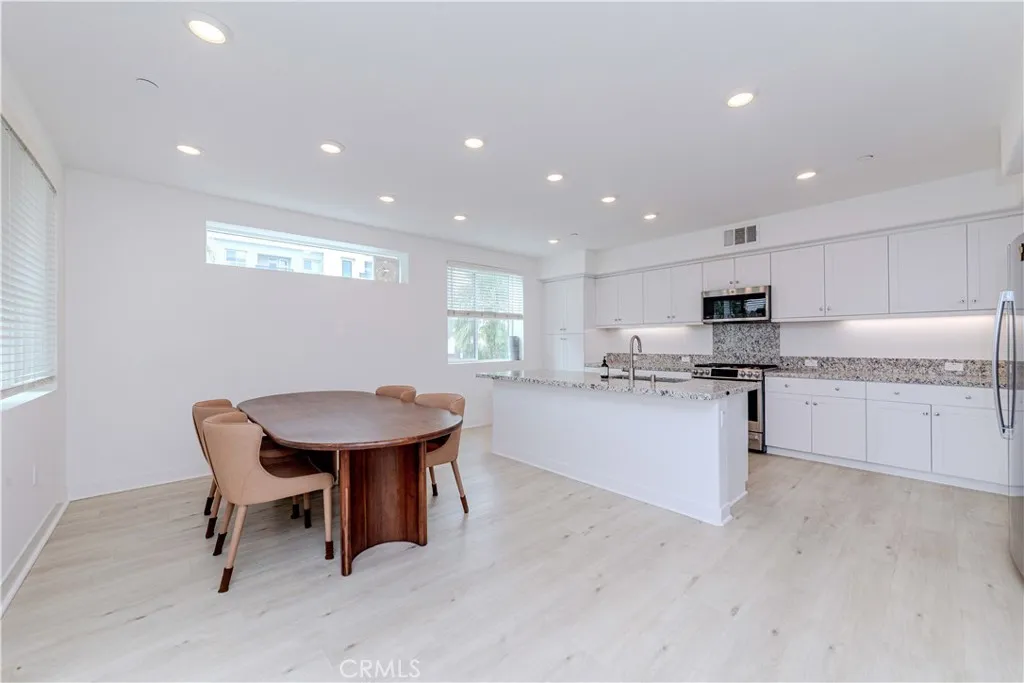 1893 S Union Street 122, Anaheim, California 92805 home-pic-21