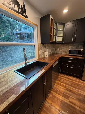 675 Pinnacle, Lake Arrowhead, California 92352