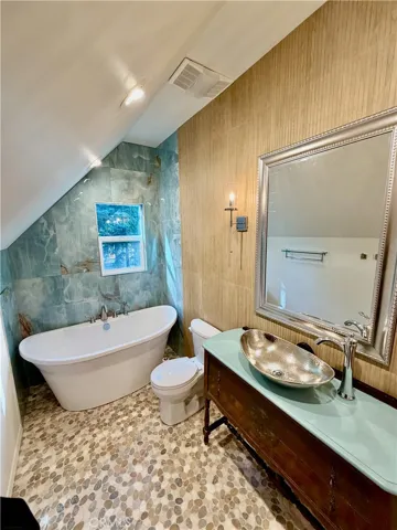 675 Pinnacle, Lake Arrowhead, California 92352