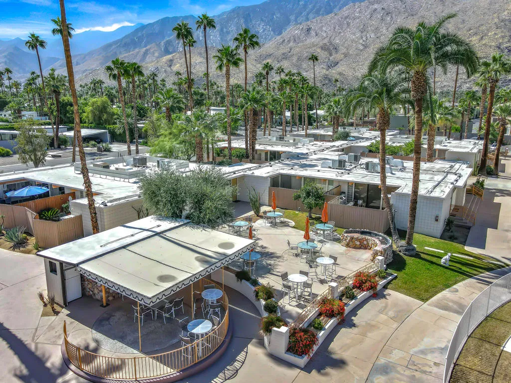 1111 E Palm Canyon Drive 326, Palm Springs, California 92264 home-pic-43