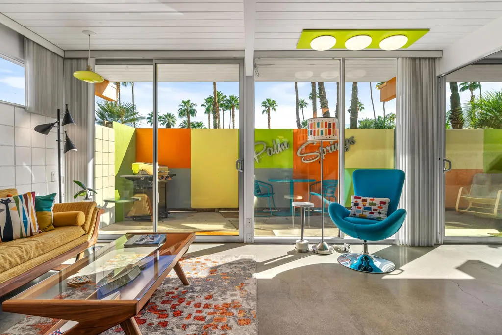 1111 E Palm Canyon Drive 326, Palm Springs, California 92264 home-pic-8