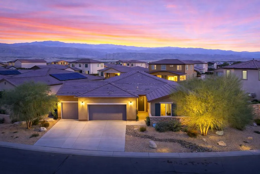 40340 Vivaldi Court, Indio, California 92203 home-pic-1