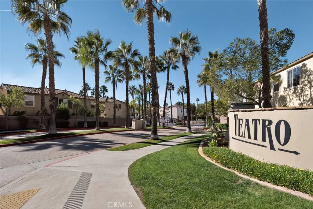 1000 Teatro Circle, El Cajon, California 92021 home-pic-28