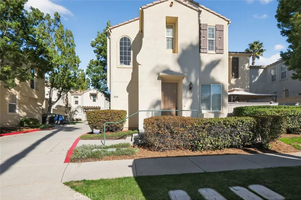 1000 Teatro Circle, El Cajon, California 92021 home-pic-2
