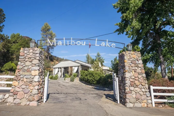 001-2375-Laguna-WEB