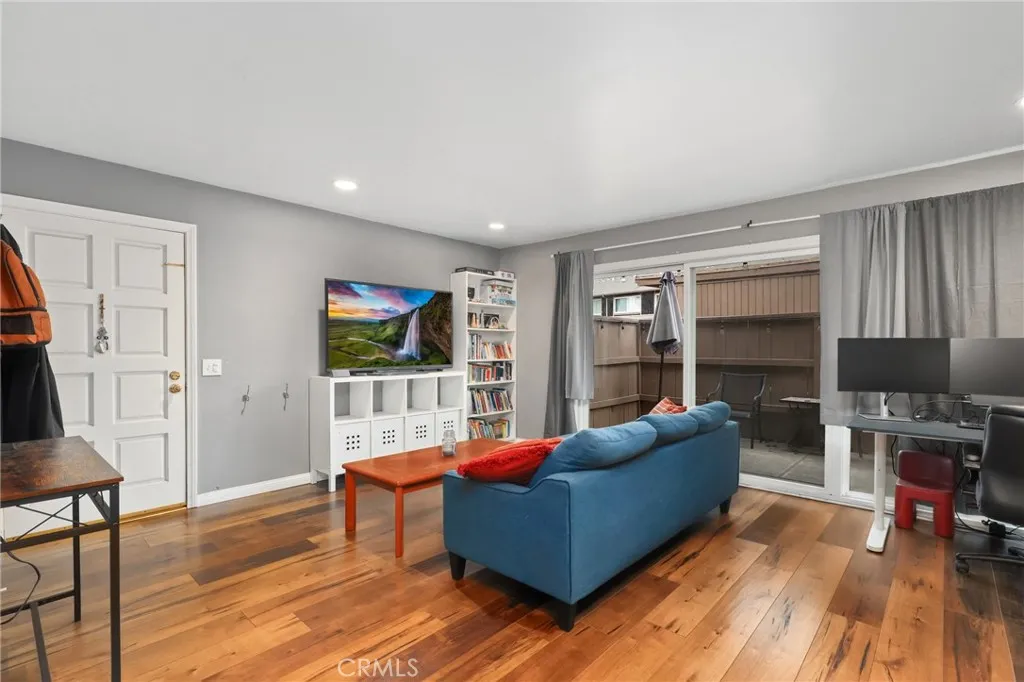 1094 Cabrillo Park A, Santa Ana, California 92701 home-pic-0