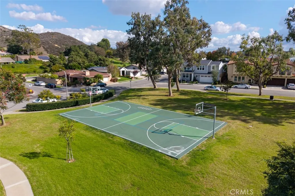 19512 Sierra Mia Road, Irvine, California 92603 home-pic-45