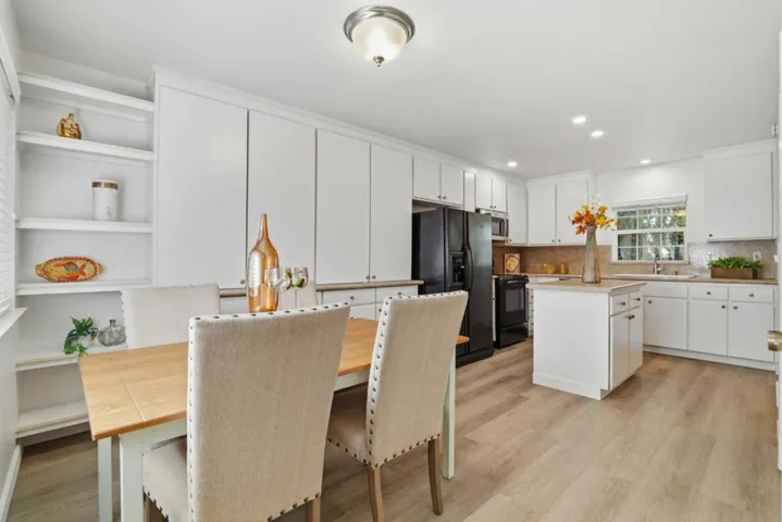 215 Elm Wood Court, Los Gatos, California 95032