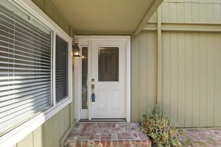 215 Elm Wood Court, Los Gatos, California 95032