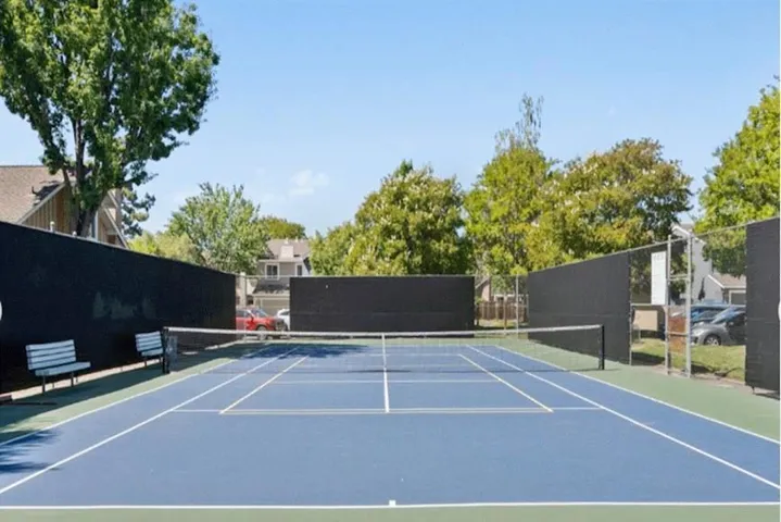 215 Elm Wood Court, Los Gatos, California 95032