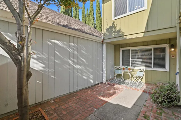 215 Elm Wood Court, Los Gatos, California 95032