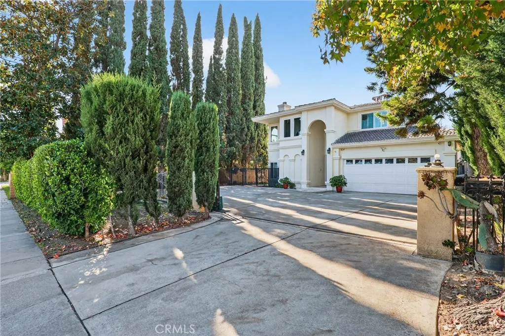 2301 S Baldwin Avenue, Arcadia, California 91006 home-pic-1