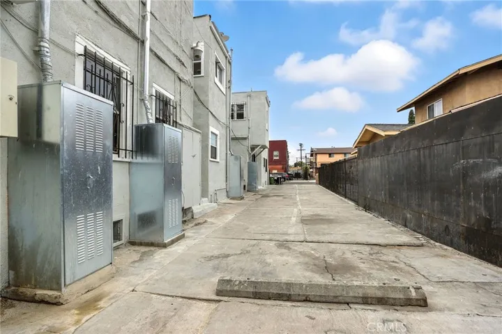 4302 S Hoover Street, Los Angeles, California 90037