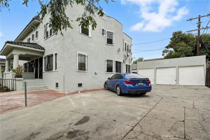 4302 S Hoover Street, Los Angeles, California 90037