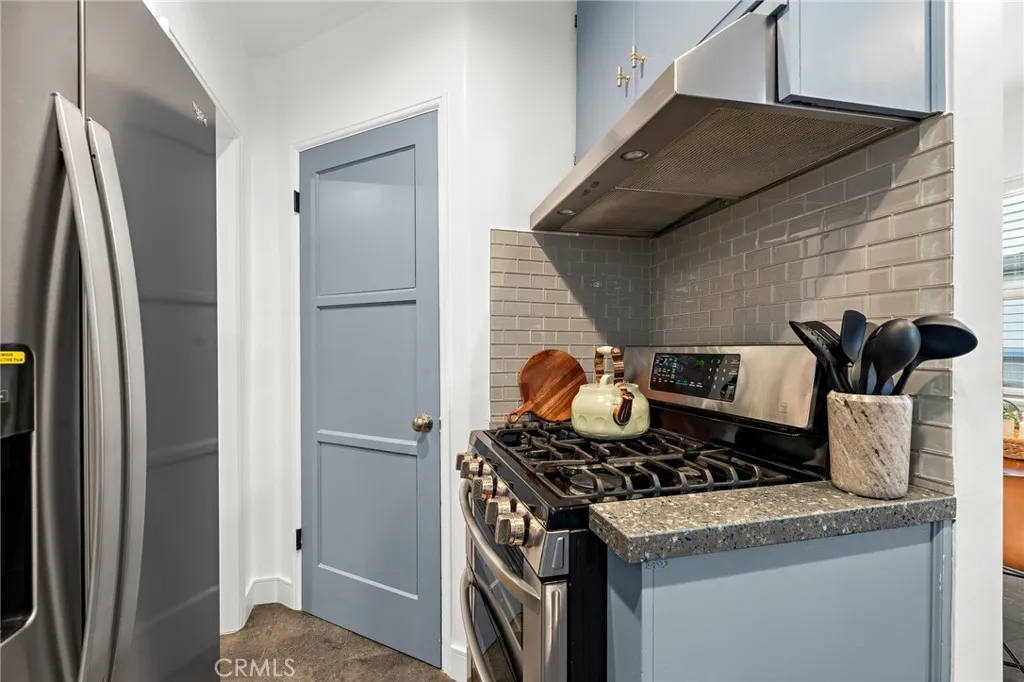 5027 W 135th, Hawthorne, California 90250 home-pic-8