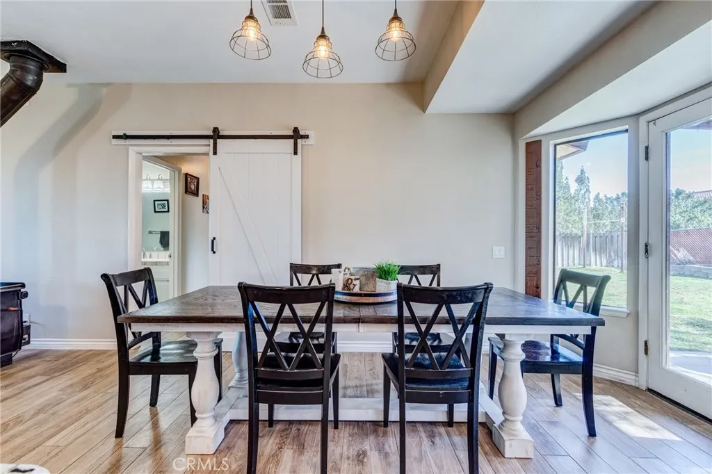 10163 Ponderosa, Pinon Hills, California 92372 home-pic-9