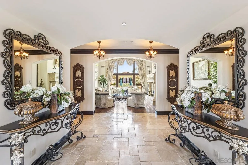 14170 Bryce Pt, Poway, California 92064 home-pic-19