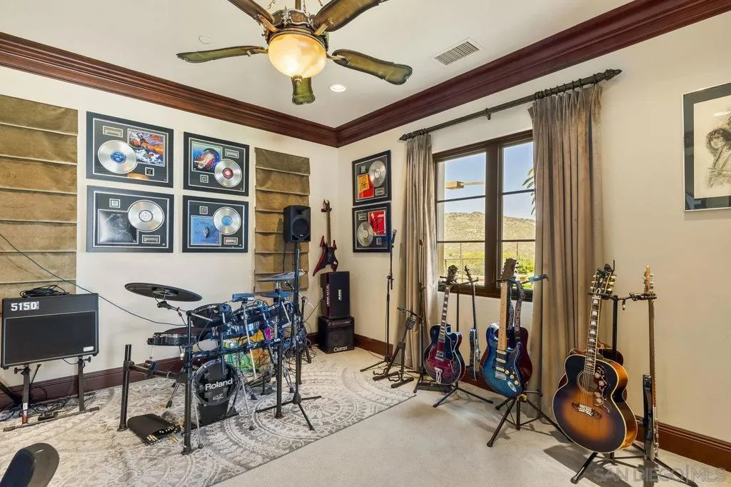 14170 Bryce Pt, Poway, California 92064 home-pic-55