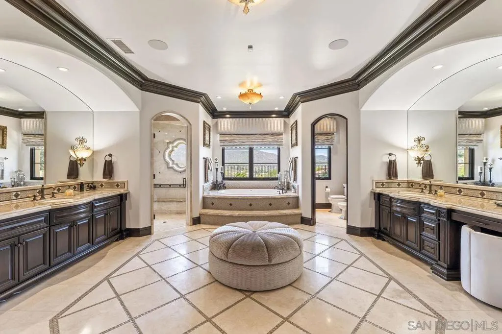 14170 Bryce Pt, Poway, California 92064 home-pic-16