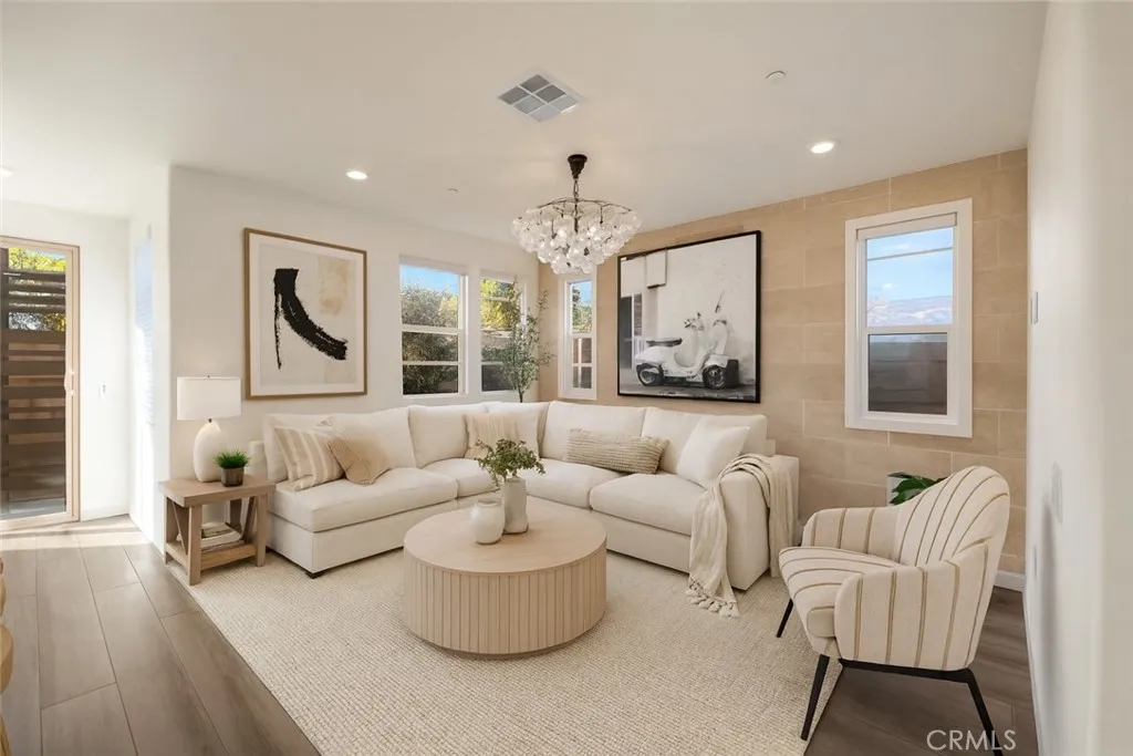 2323 Apple, Upland, California 91786 home-pic-0