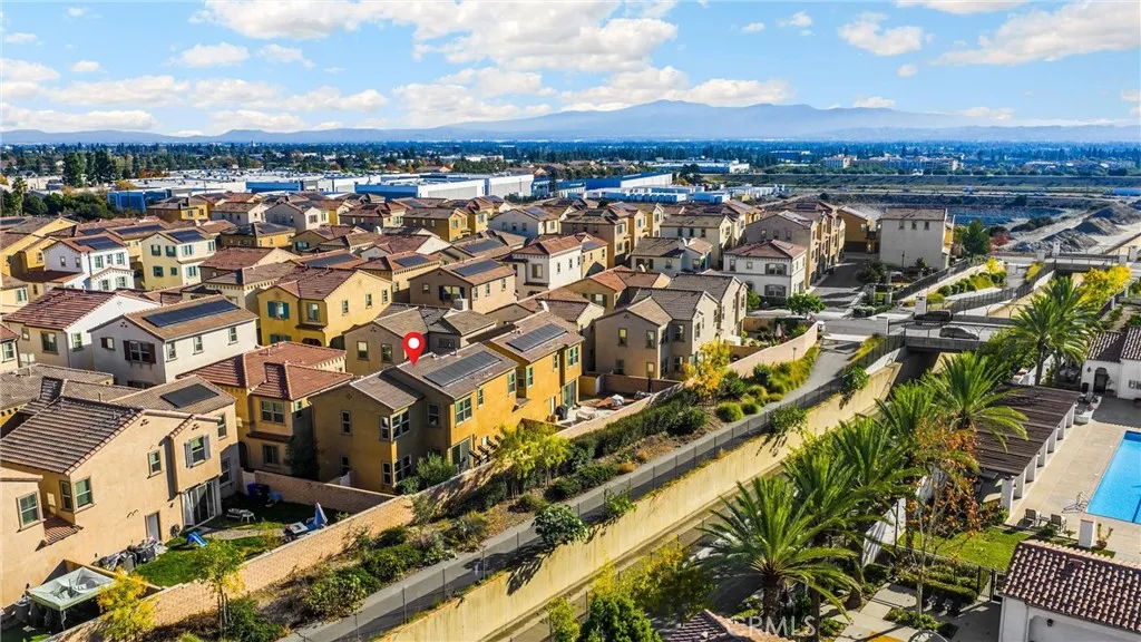 2323 Apple, Upland, California 91786 home-pic-44