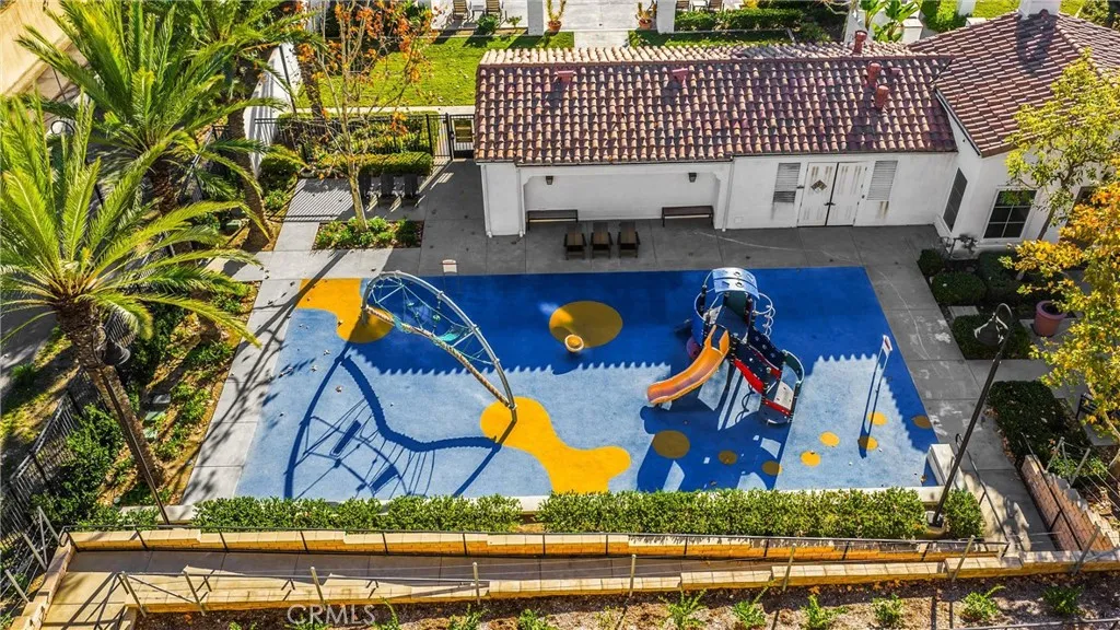 2323 Apple, Upland, California 91786 home-pic-46