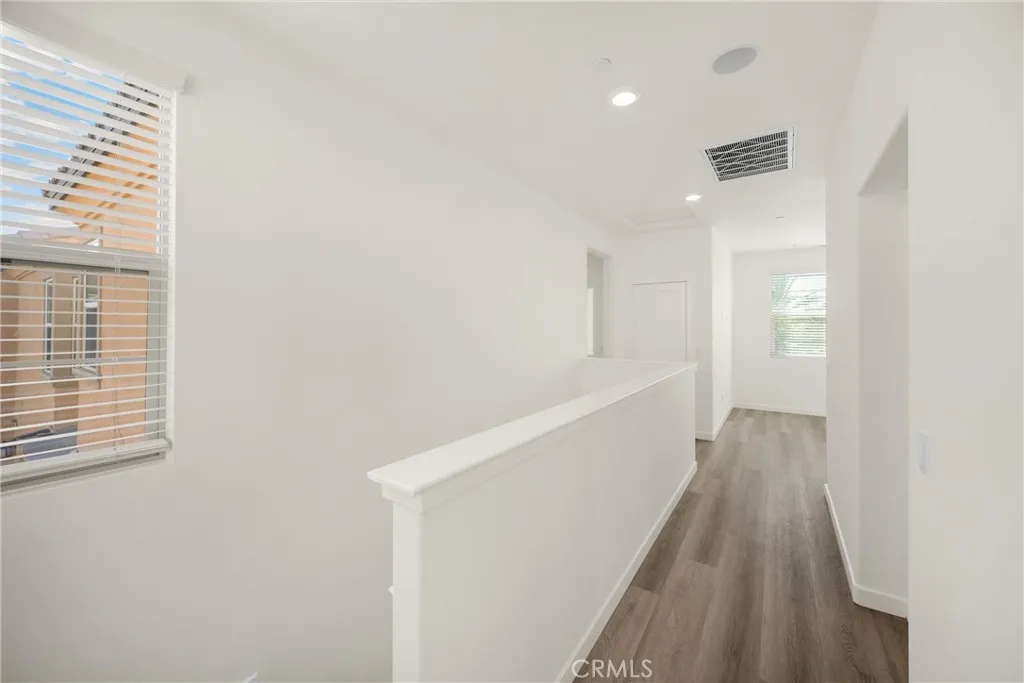 2323 Apple, Upland, California 91786 home-pic-19