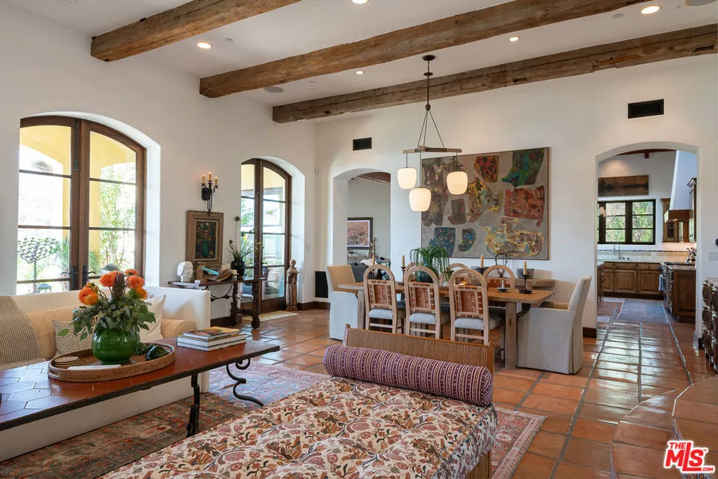 1101 Cold Canyon Road, Calabasas, California 91302 home-pic-7