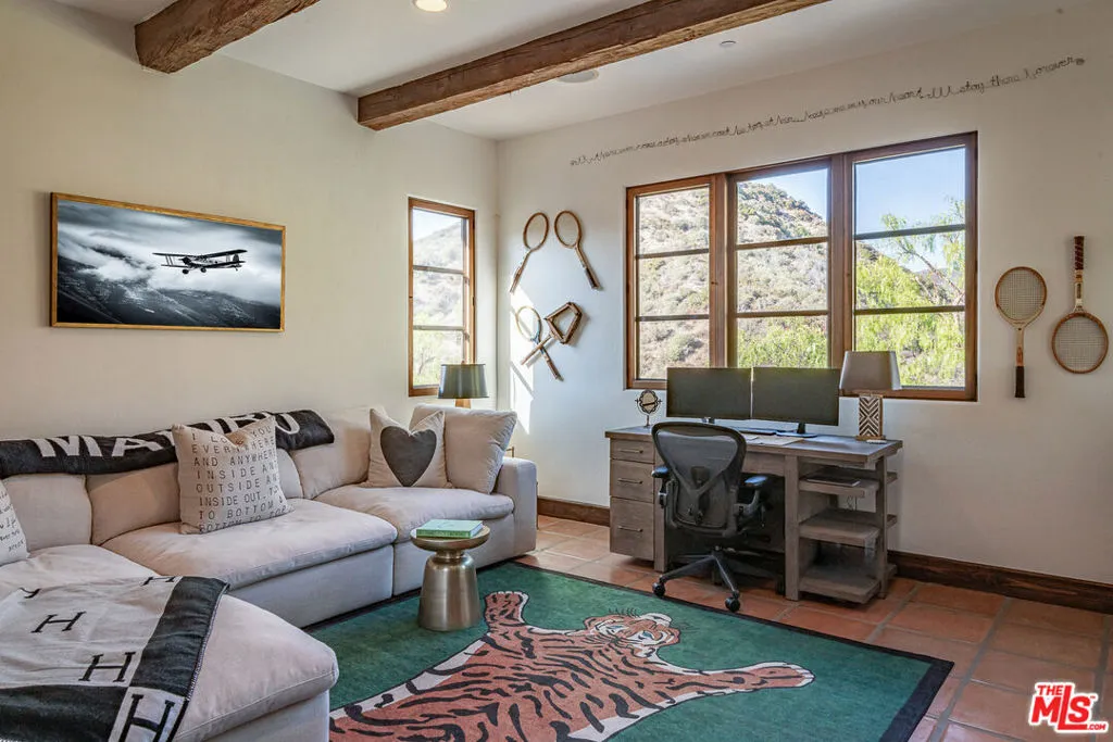 1101 Cold Canyon Road, Calabasas, California 91302 home-pic-27