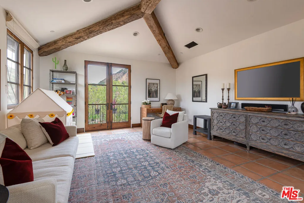 1101 Cold Canyon Road, Calabasas, California 91302 home-pic-46