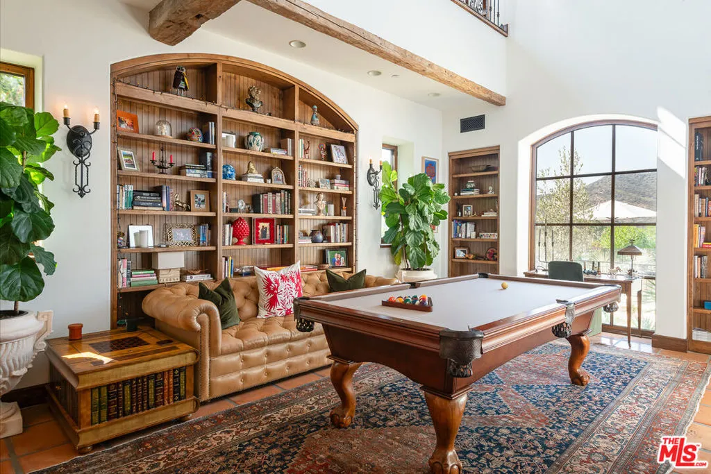 1101 Cold Canyon Road, Calabasas, California 91302 home-pic-17