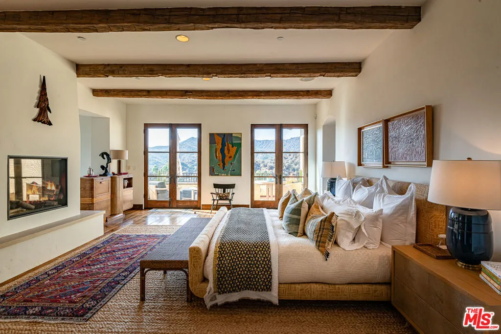 1101 Cold Canyon Road, Calabasas, California 91302 home-pic-24