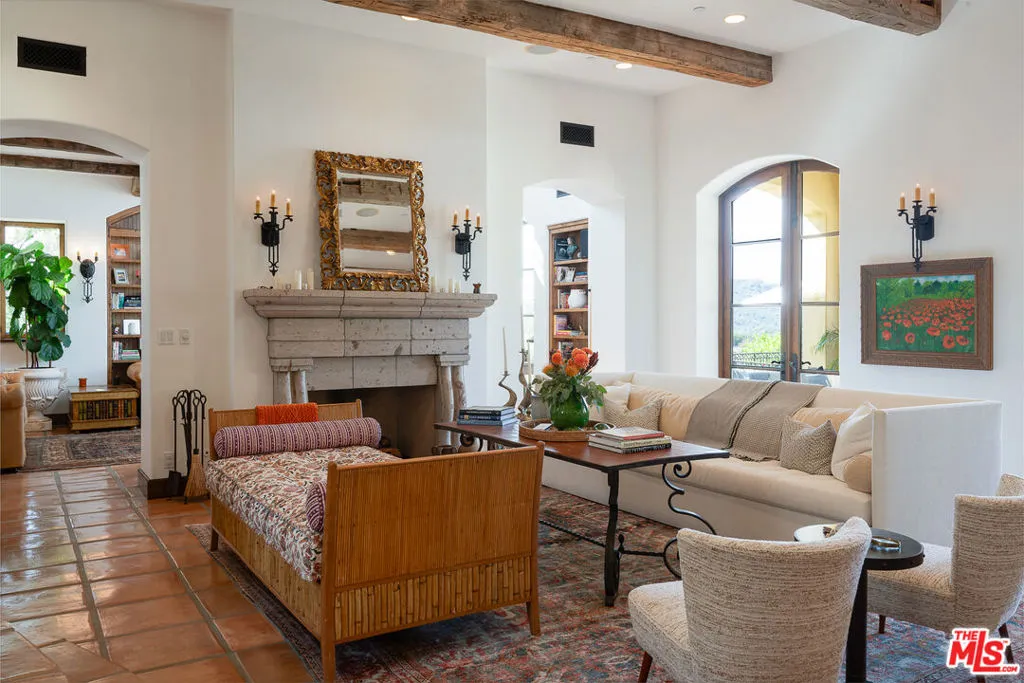 1101 Cold Canyon Road, Calabasas, California 91302 home-pic-16