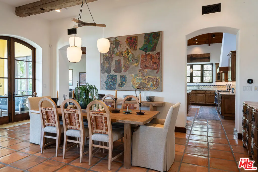 1101 Cold Canyon Road, Calabasas, California 91302 home-pic-8