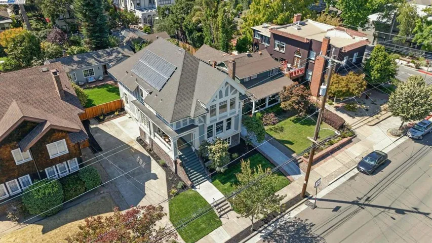 1247 Sherman Street, Alameda, California 94501