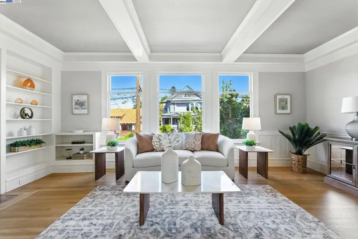 1247 Sherman Street, Alameda, California 94501