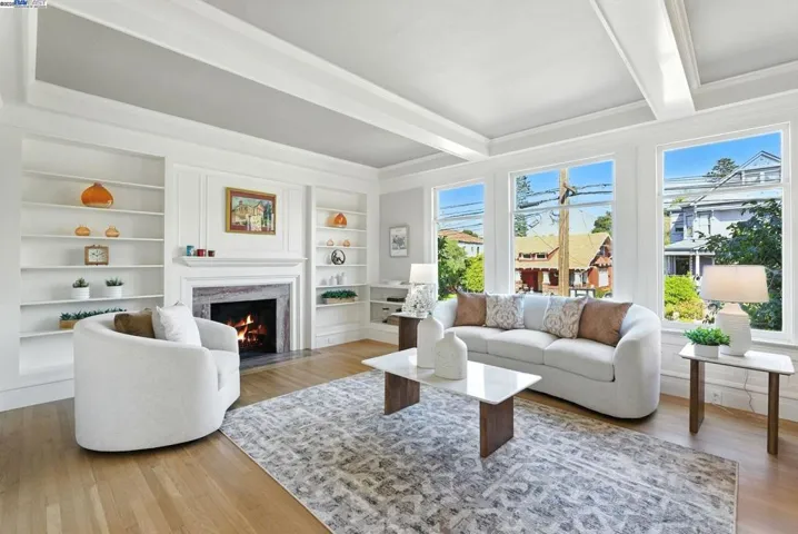 1247 Sherman Street, Alameda, California 94501