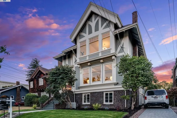 1247 Sherman Street, Alameda, California 94501