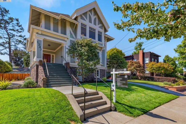 1247 Sherman Street, Alameda, California 94501