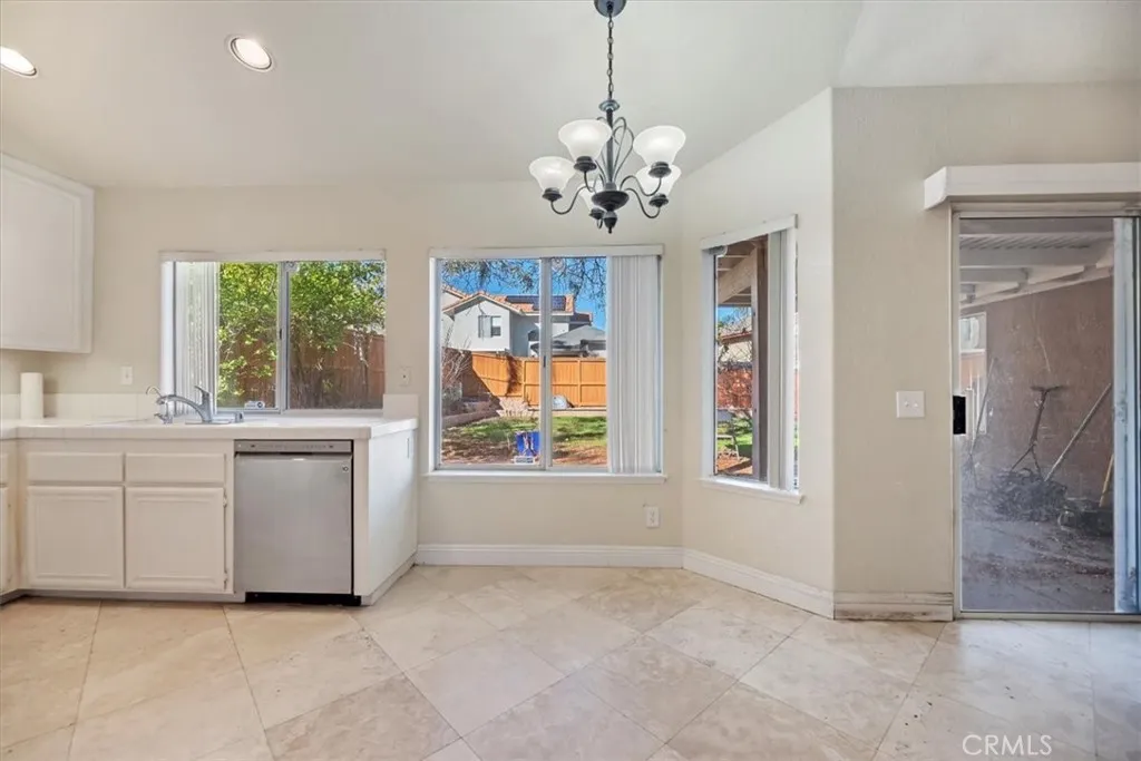 10049 Cartagena, Moreno Valley, California 92557 home-pic-22