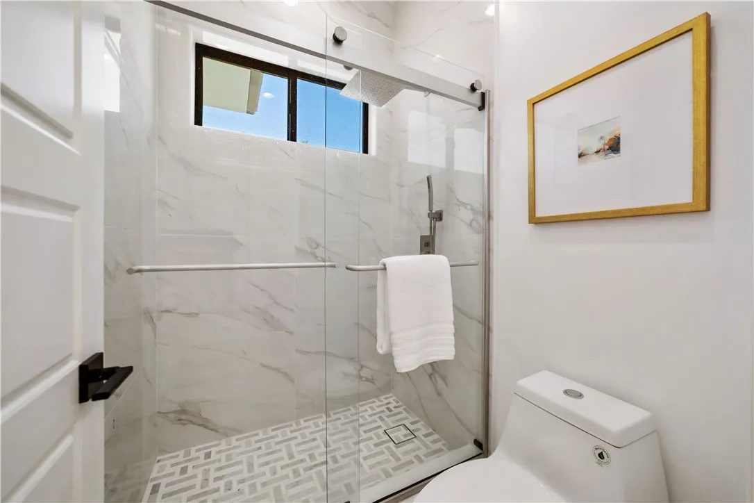 2027 Via Monserate, Fallbrook, California 92028 home-pic-19